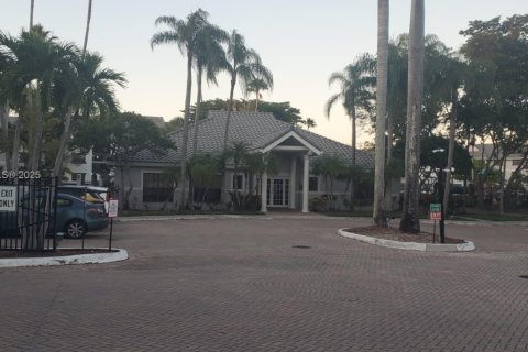 Copropriété à louer à Coral Springs, Floride: 2 chambres, 103.49 m2 № 1965808 - photo 21