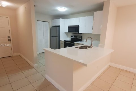 Copropriété à louer à Coral Springs, Floride: 2 chambres, 103.49 m2 № 1965808 - photo 8