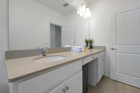 Touwnhouse à vendre à Orlando, Floride: 5 chambres, 178.19 m2 № 1914198 - photo 30
