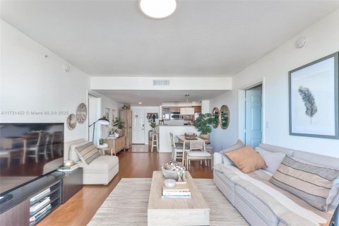 Copropriété à louer à Hallandale Beach, Floride: 2 chambres, 92.9 m2 № 1703315 - photo 20