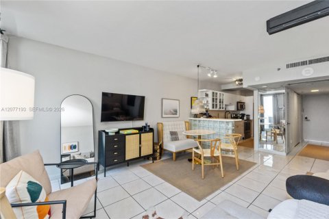 Studio à Condo à Miami Beach, Floride  № 2319970