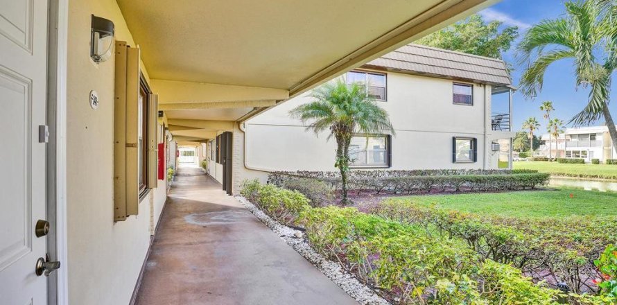 Condo in Delray Beach, Florida, 2 bedrooms  № 914060