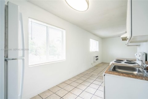 Apartment in Wilton Manors, Florida 27.87 sq.m. № 2067547 - photo 7