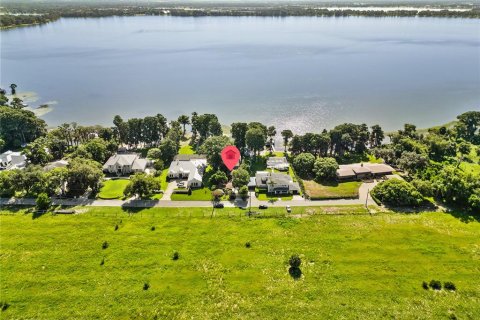Villa ou maison à vendre à Winter Haven, Floride: 2 chambres, 257.15 m2 № 2298133 - photo 15
