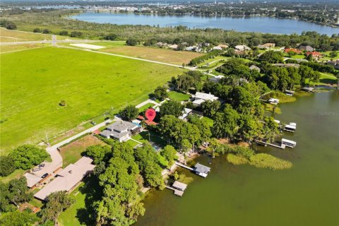 Villa ou maison à vendre à Winter Haven, Floride: 2 chambres, 257.15 m2 № 2298133 - photo 13