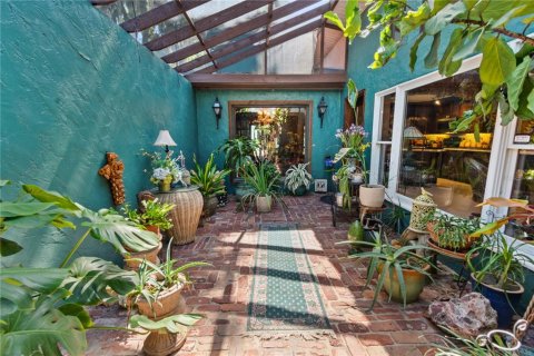 Villa ou maison à vendre à Winter Haven, Floride: 2 chambres, 257.15 m2 № 2298133 - photo 21