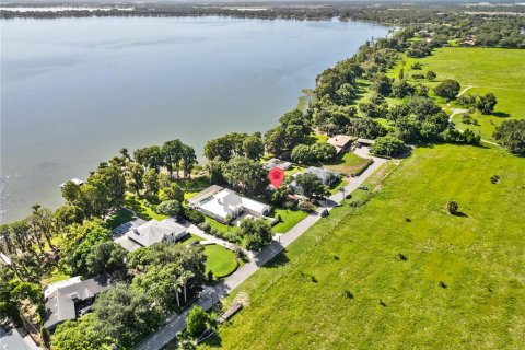 Villa ou maison à vendre à Winter Haven, Floride: 2 chambres, 257.15 m2 № 2298133 - photo 16