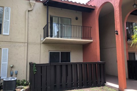 Condo in Miami, Florida, 1 bedroom  № 2003424