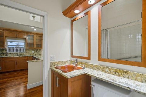 Casa en venta en Fort Lauderdale, Florida, 3 dormitorios, 117.06 m2 № 1921768 - foto 28