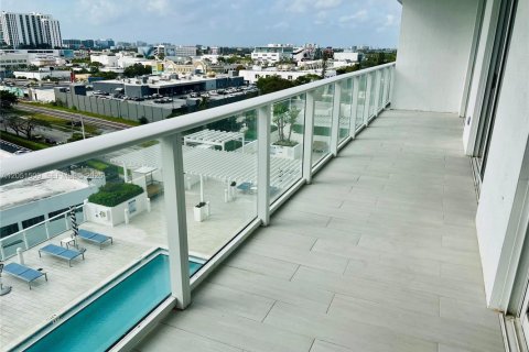 Condominio en venta en Miami, Florida, 2 dormitorios, 88.35 m2 № 2149255 - foto 13