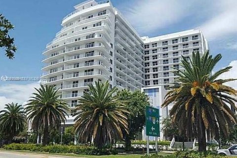 Condominio en venta en Miami, Florida, 2 dormitorios, 88.35 m2 № 2149255 - foto 18
