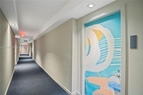 Condominio en venta en Miami, Florida, 2 dormitorios, 88.35 m2 № 2149255 - foto 27