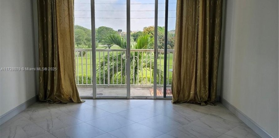 Condo à Dania Beach, Floride, 1 chambre  № 1979600