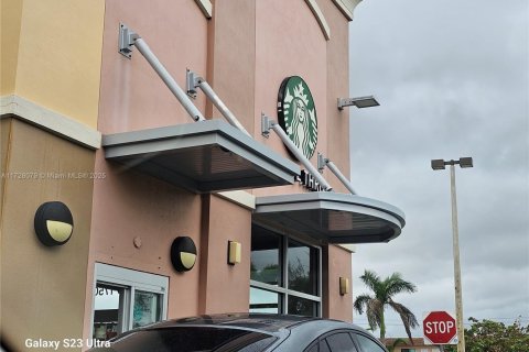 Copropriété à vendre à Dania Beach, Floride: 1 chambre, 67.54 m2 № 1979600 - photo 25