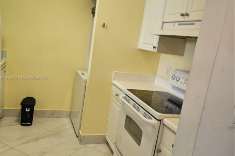 Copropriété à vendre à Dania Beach, Floride: 1 chambre, 67.54 m2 № 1979600 - photo 4