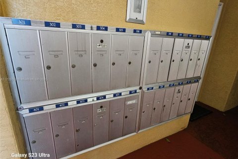 Copropriété à vendre à Dania Beach, Floride: 1 chambre, 67.54 m2 № 1979600 - photo 17