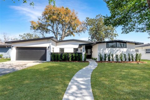 Villa ou maison à Winter Park, Floride 3 chambres, 156.08 m2 № 2114088