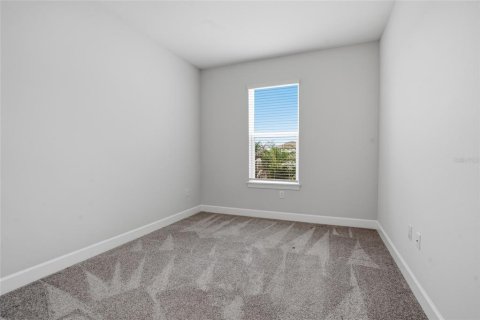 House in Wesley Chapel, Florida 3 bedrooms, 178.93 sq.m. № 2208856 - photo 13