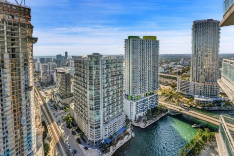 Condo in Miami, Florida, 2 bedrooms  № 1996085 - photo 19