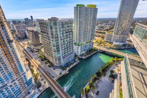 Condo in Miami, Florida, 2 bedrooms  № 1996085 - photo 20
