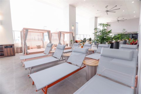 Купить кондоминиум в Майами, Флорида 1 спальня, 42.27м2, № 2025564 - фото 11