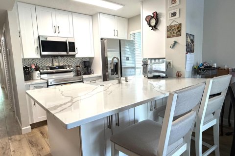 Condo in Palm Beach Gardens, Florida, 2 bedrooms  № 2083186 - photo 4