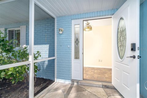Villa ou maison à vendre à Port Charlotte, Floride: 3 chambres, 140.75 m2 № 1743036 - photo 2