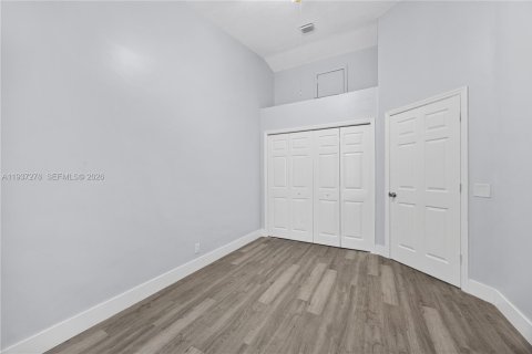 Adosado en alquiler en Sunrise, Florida, 2 dormitorios, 83.52 m2 № 1995130 - foto 17