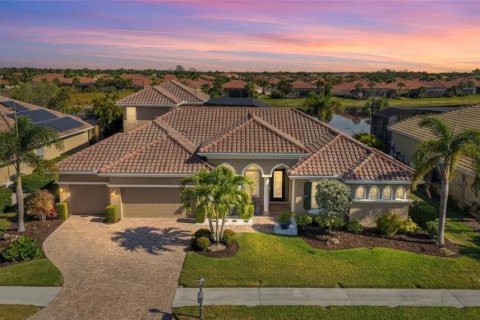 Casa en Laurel, Florida 5 dormitorios, 323.02 m2 № 2118203
