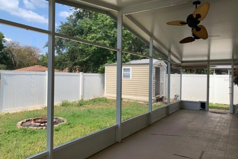 House in Apopka, Florida 3 bedrooms, 166.95 sq.m. № 1681760 - photo 25