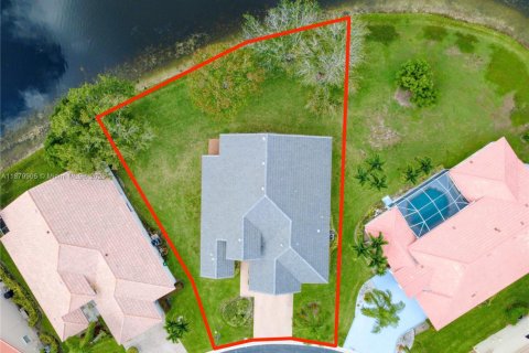 Casa en alquiler en Greenacres, Florida, 3 dormitorios, 222.32 m2 № 1922311 - foto 2