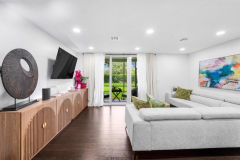 Touwnhouse à vendre à Tamarac, Floride: 2 chambres, 116.87 m2 № 2087430 - photo 26