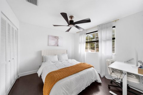 Touwnhouse à vendre à Tamarac, Floride: 2 chambres, 116.87 m2 № 2087430 - photo 8