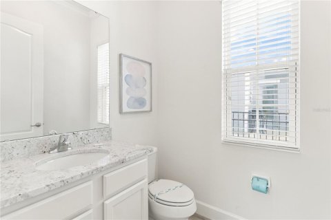 Casa en venta en Kissimmee, Florida, 5 dormitorios, 285.77 m2 № 2384355 - foto 15