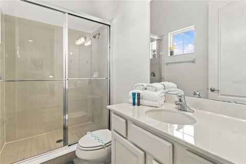 Casa en venta en Kissimmee, Florida, 5 dormitorios, 285.77 m2 № 2384355 - foto 27