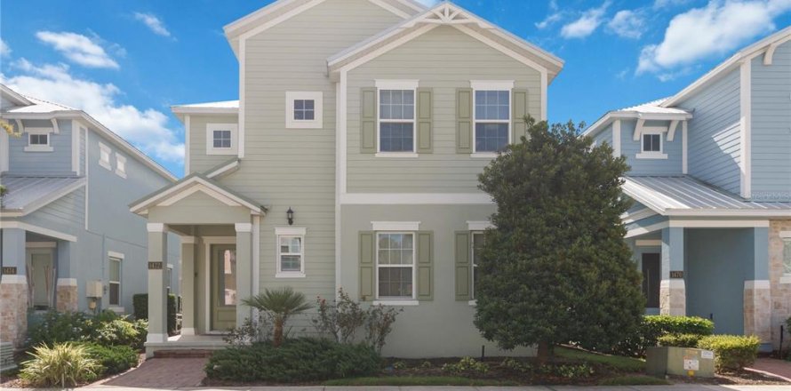 Casa en Kissimmee, Florida 5 dormitorios, 285.77 m2 № 2384355