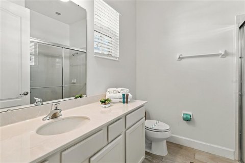 Casa en venta en Kissimmee, Florida, 5 dormitorios, 285.77 m2 № 2384355 - foto 20