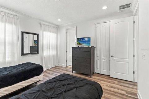 Casa en venta en Kissimmee, Florida, 5 dormitorios, 285.77 m2 № 2384355 - foto 26
