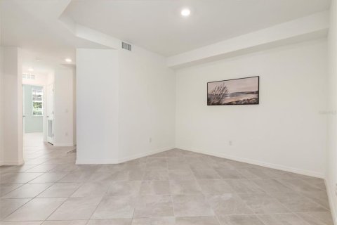 Condo in Venice, Florida, 3 bedrooms in WELLEN PARK № 2377523 - photo 12