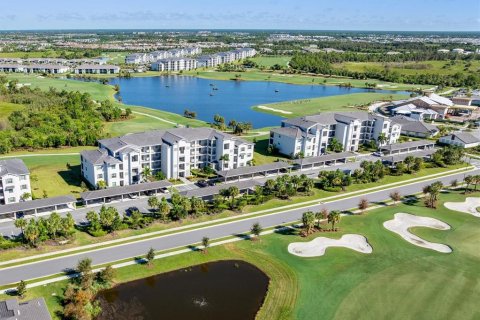 Condo in Venice, Florida, 3 bedrooms in WELLEN PARK № 2377523 - photo 2
