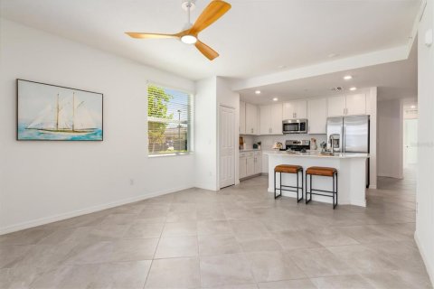Condo in Venice, Florida, 3 bedrooms in WELLEN PARK № 2377523 - photo 4