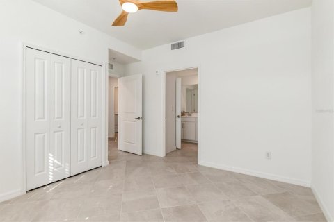 Condo in Venice, Florida, 3 bedrooms in WELLEN PARK № 2377523 - photo 20