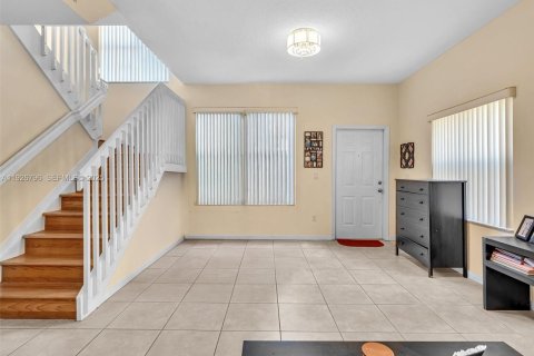 Condominio en venta en Dania Beach, Florida, 3 dormitorios, 129.69 m2 № 1986655 - foto 19