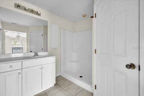 Commercial property in Lehigh Acres, Florida 6 bedrooms, 220.18 sq.m. № 2393437 - photo 14