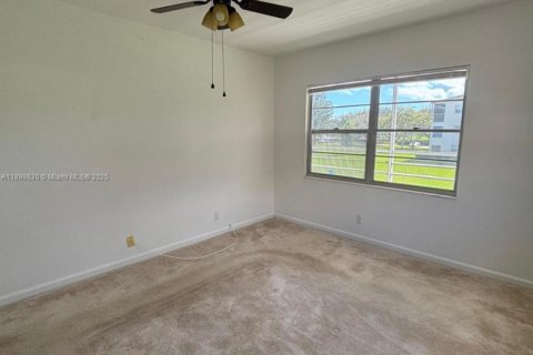 Condo in Boca Raton, Florida, 2 bedrooms  № 1952487 - photo 6