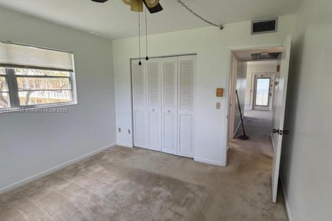 Condo in Boca Raton, Florida, 2 bedrooms  № 1952487 - photo 5