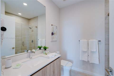 Condo in Miami, Florida, 2 bedrooms  № 2076774 - photo 20