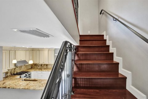 Купить таунхаус в Купер-Сити, Флорида 2 спальни, 116.87м2, № 2029768 - фото 19