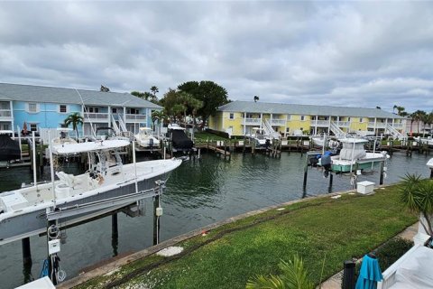 Condominio en alquiler en Saint Petersburg, Florida, 2 dormitorios, 94.57 m2 № 1918593 - foto 17