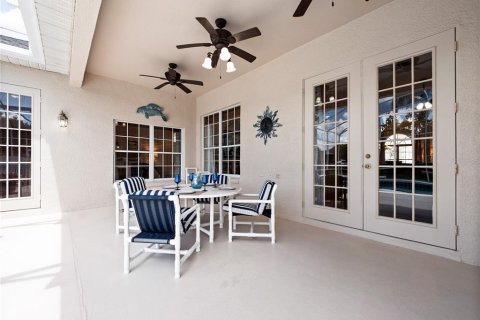House in Kissimmee, Florida 4 bedrooms, 217.95 sq.m. № 1848116 - photo 7